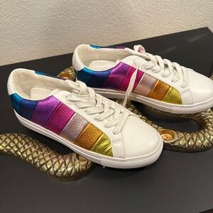 KURT GEIGER LANE STRIPE SNEAKER BRAND NEW SIZE 7.5 (UK 38)